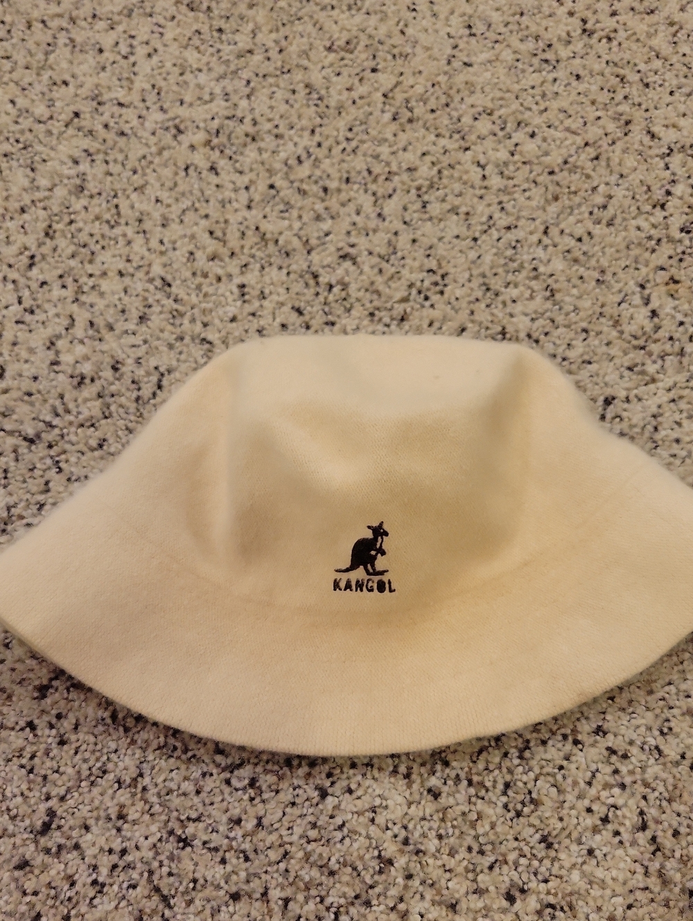 Vintage Kangol Bucket Hat Cream